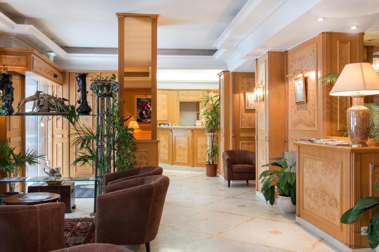 แพร็งเซส กาโรลีน Hotel ปารีส ภายนอก รูปภาพ