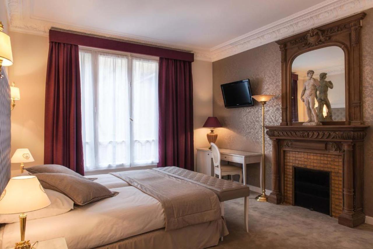 แพร็งเซส กาโรลีน Hotel ปารีส ภายนอก รูปภาพ